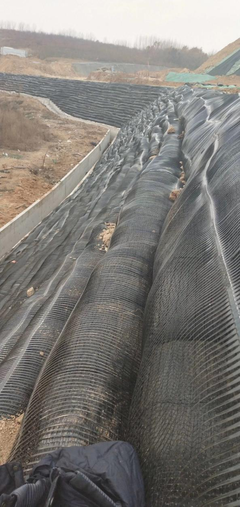 土工合成材料工程協(xié)會 推動土工材料創(chuàng)新與應(yīng)用的核心力量